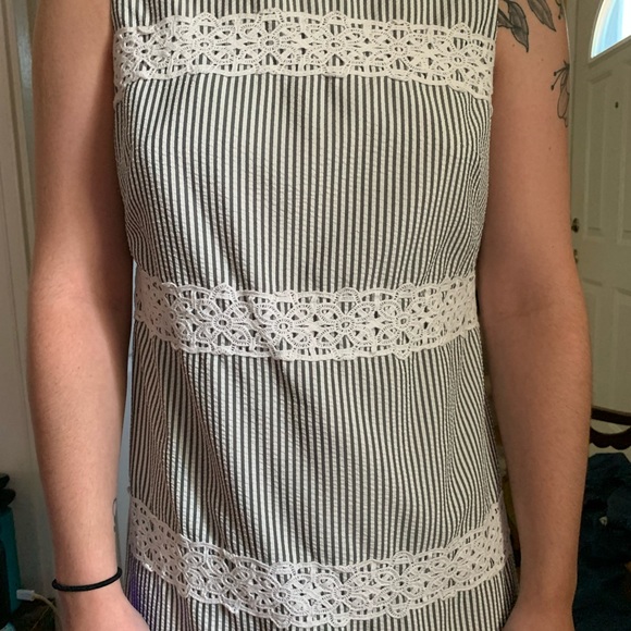 London Times sundress - Picture 2 of 5